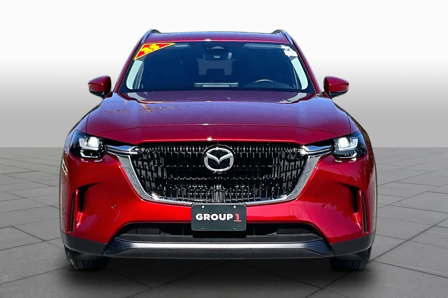Used 2025 Soul Red Crystal Metallic Mazda Preferred Package image 7