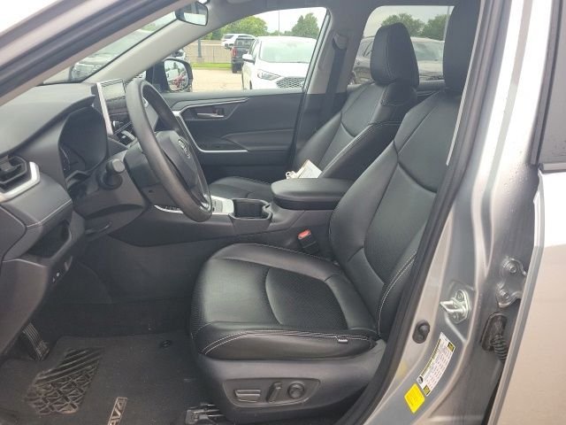 Used 2024 Silver Toyota XLE image 16