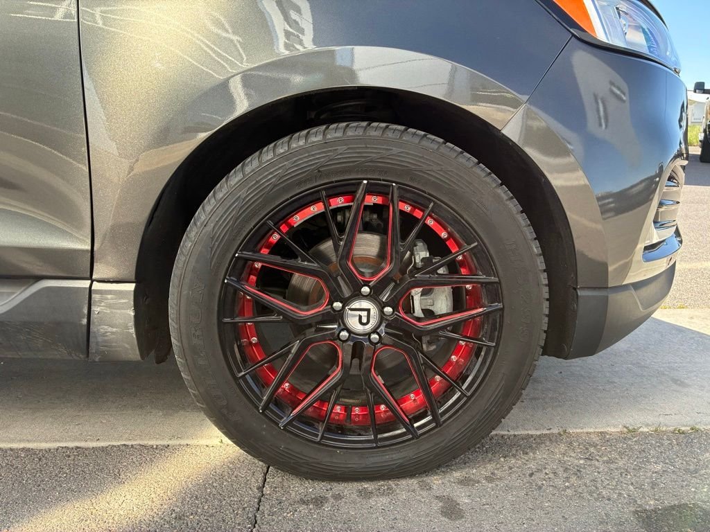 Used 2020 Gray Ford Titanium image 35