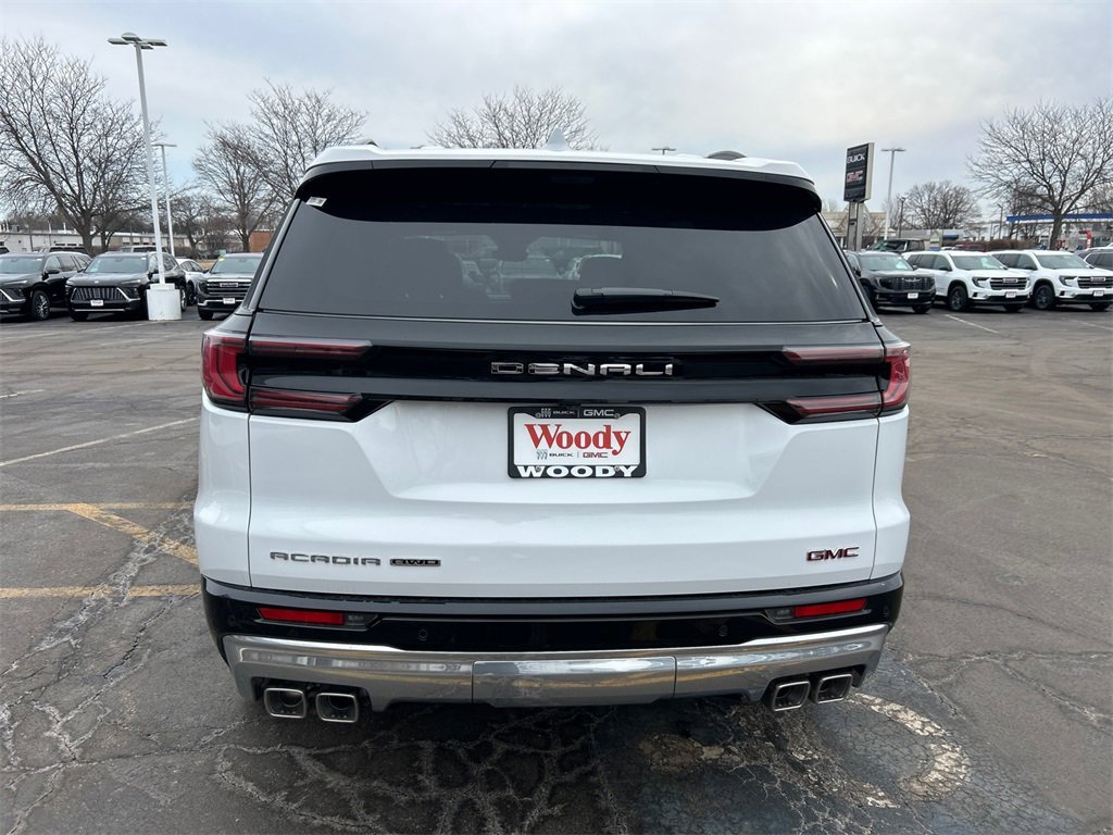 2026 GMC ACADIA - Image 6