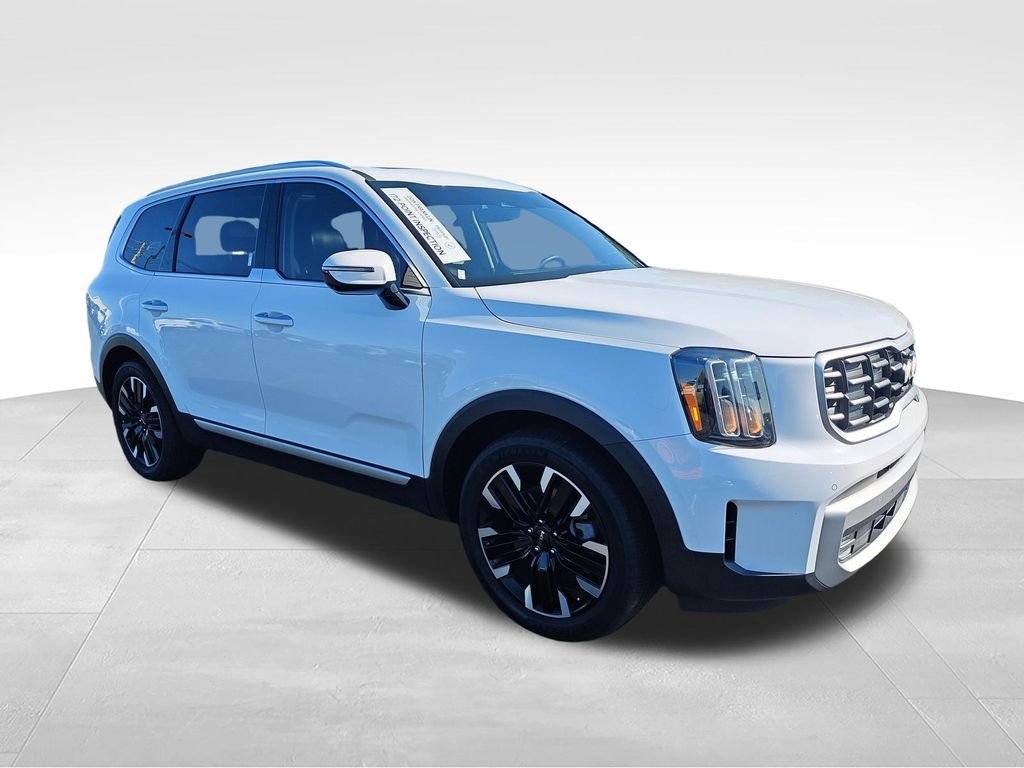 Used 2024 White Kia SX-Prestige image 9