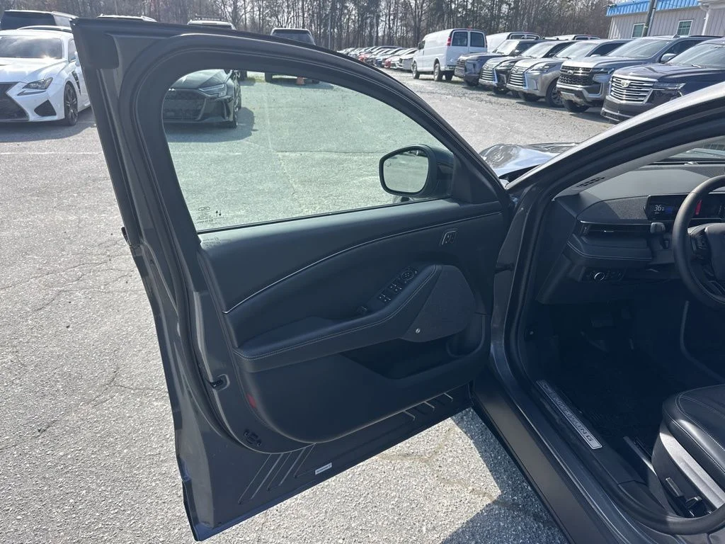 Used 2023 Gray Ford Premium image 24