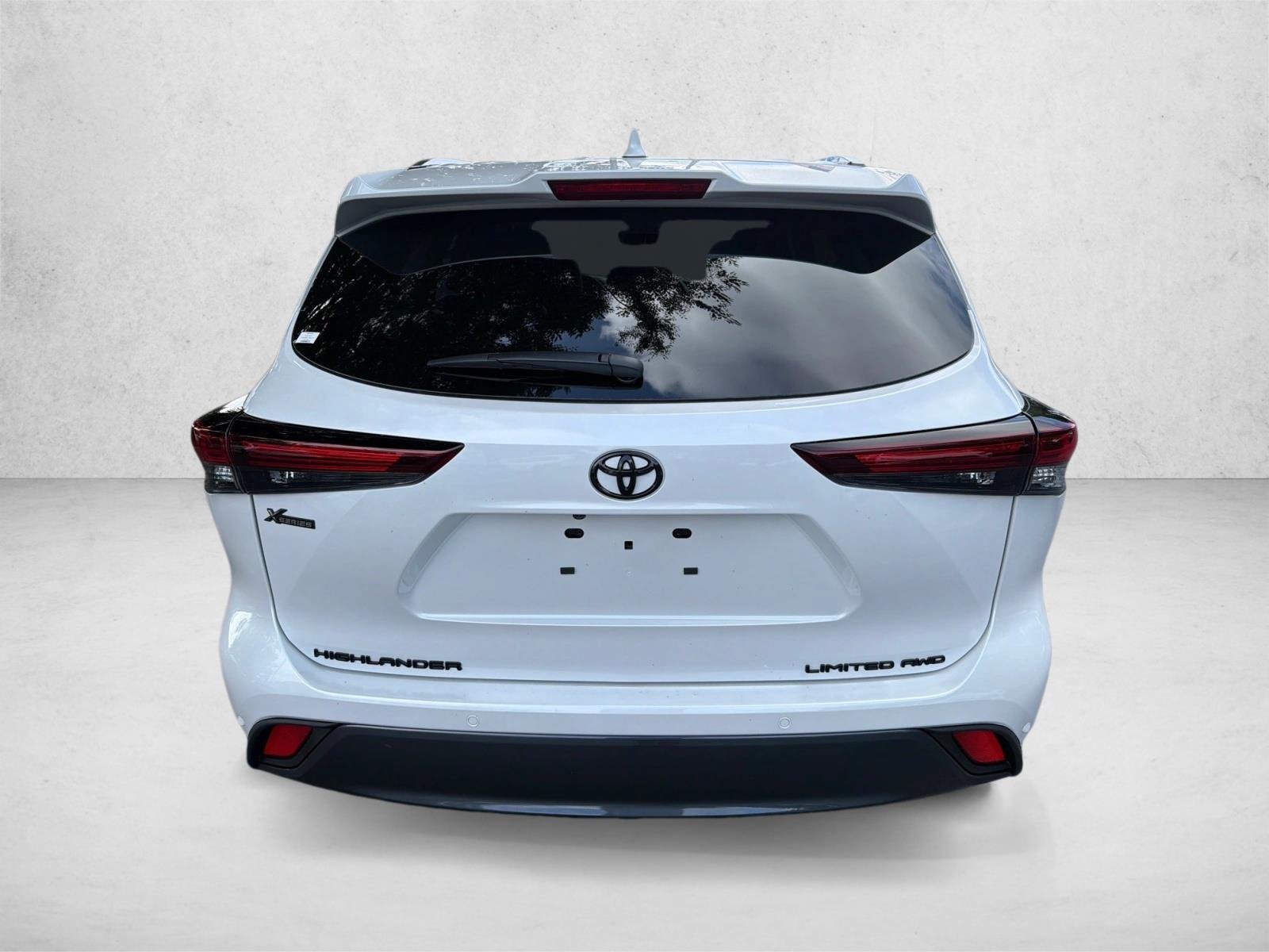 New 2026 Wind Chill Pearl Toyota Limited image 4