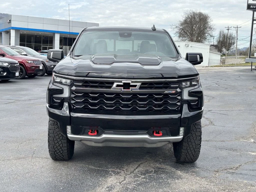 Used 2024 Black Chevrolet ZR2 image 8