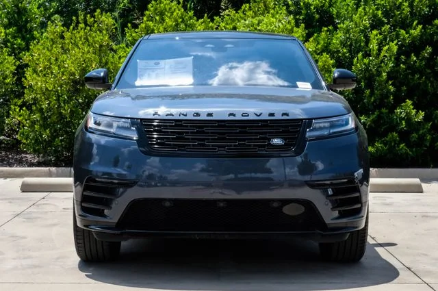 Certified Used 2025 Varesine Blue Metallic Land Rover Dynamic SE image 6