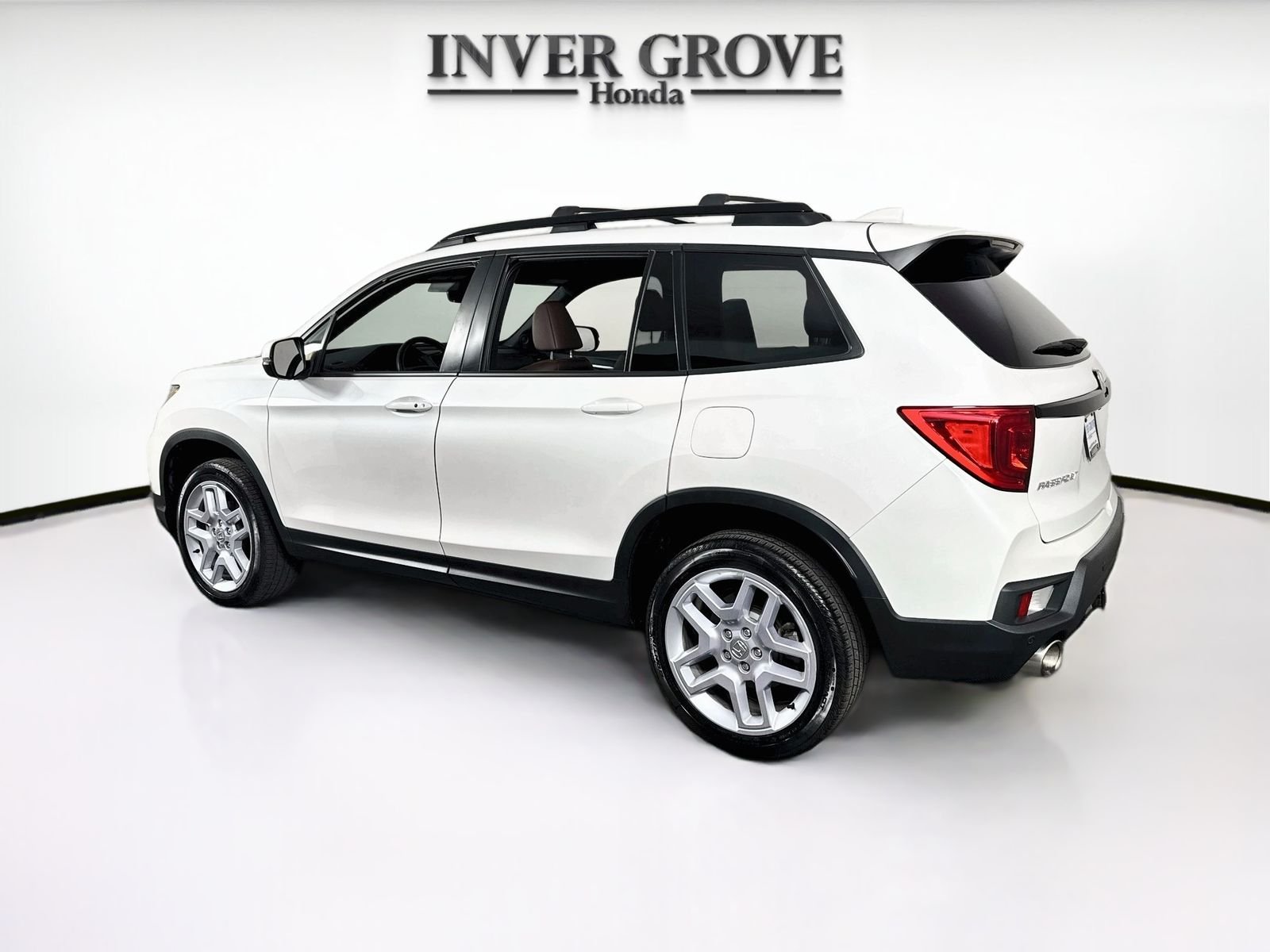 Used 2025 Platinum White Pearl Honda AWD EX-L image 7