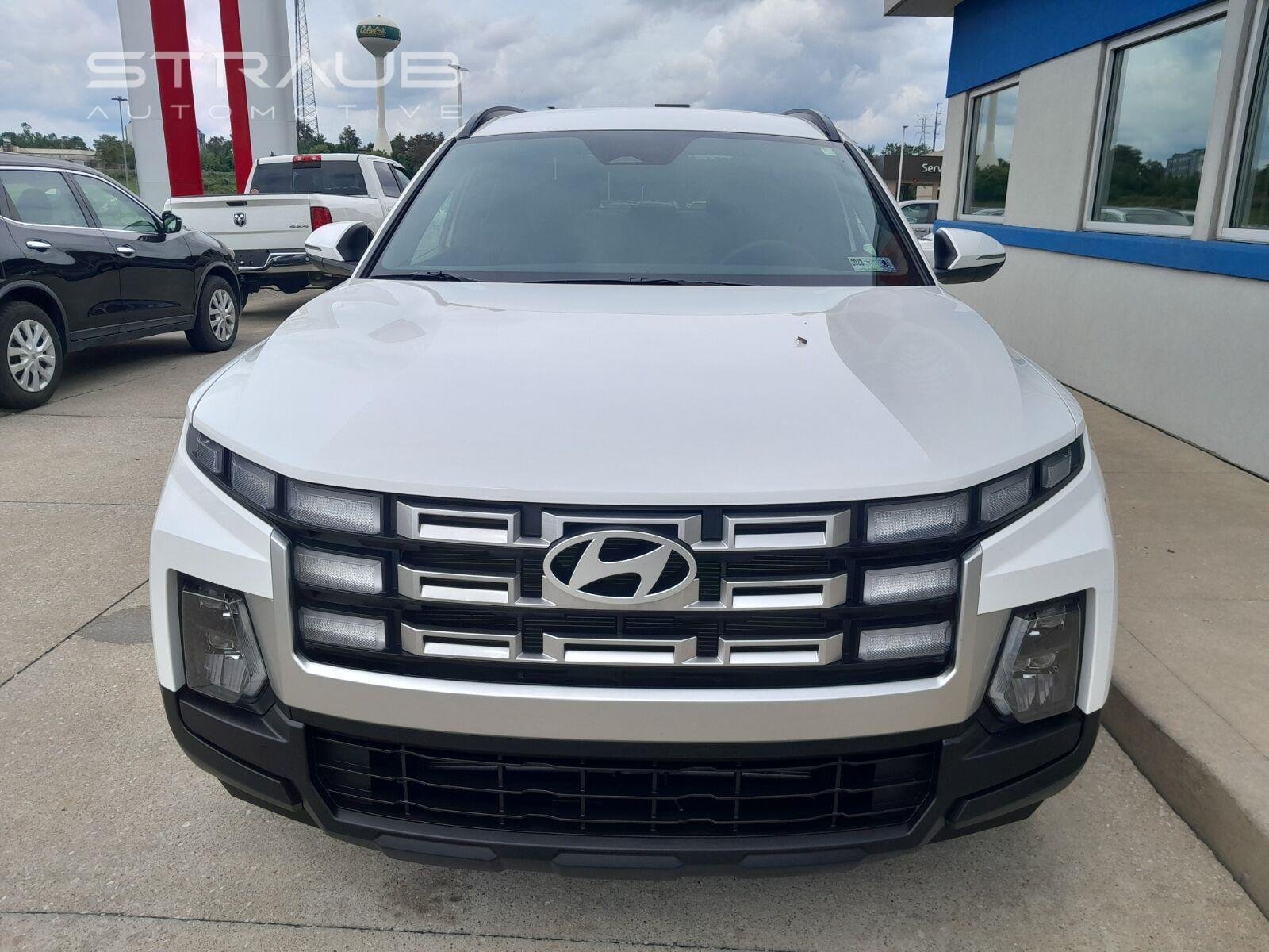 Certified Used 2026 Atlas White Hyundai SEL image 4