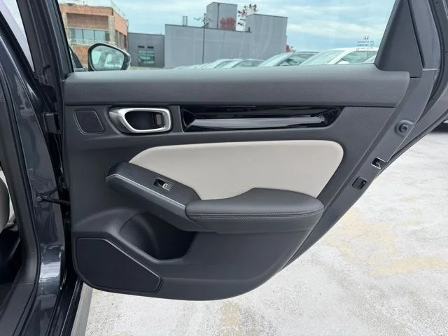 Used 2024 Gray Honda Touring image 16