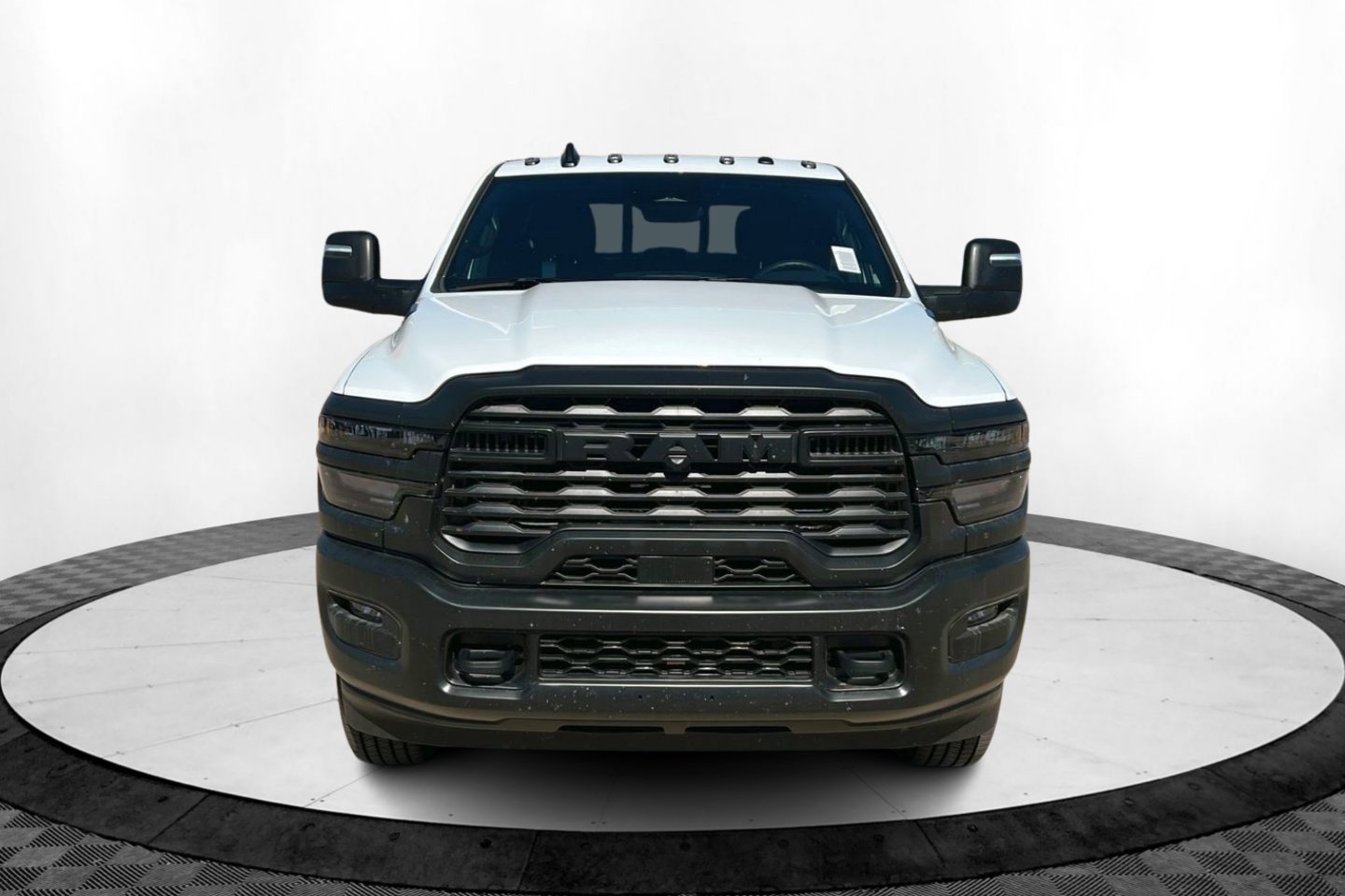 New 2025 Bright White Clear-Coat Exterior Paint RAM Tradesman image 9
