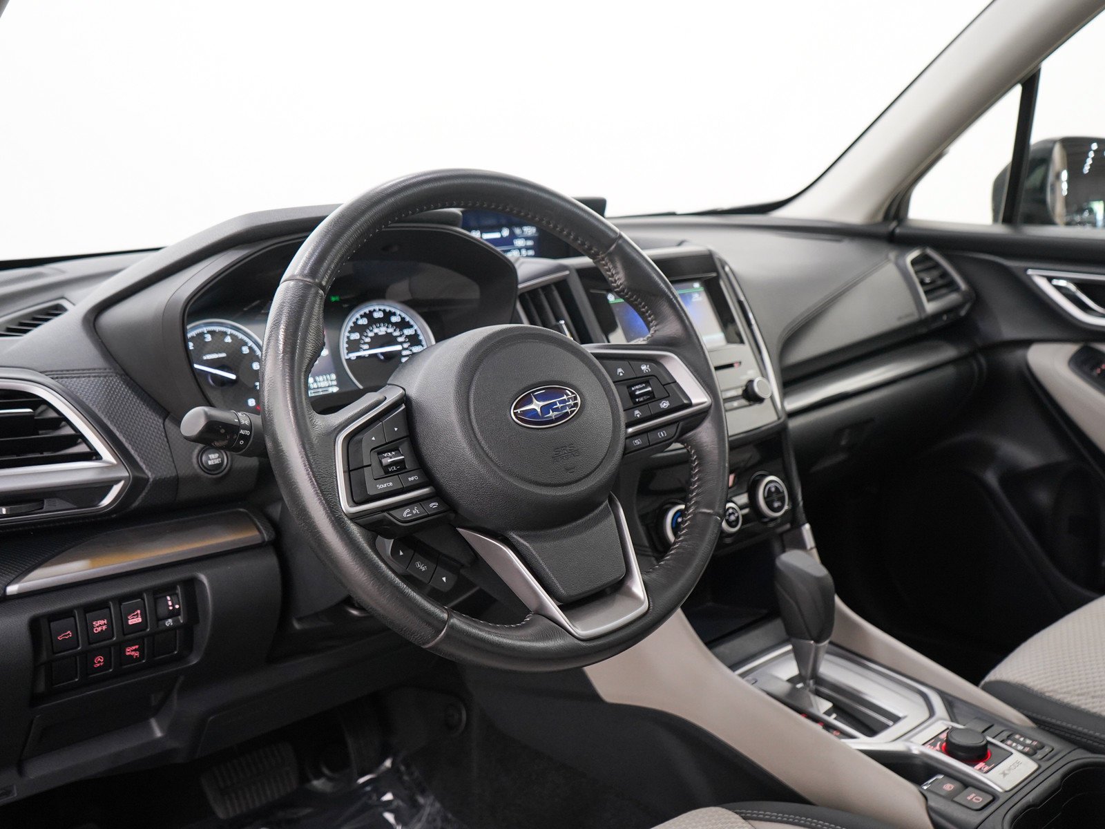 Used 2021 Crystal White Pearl Subaru Premium image 26