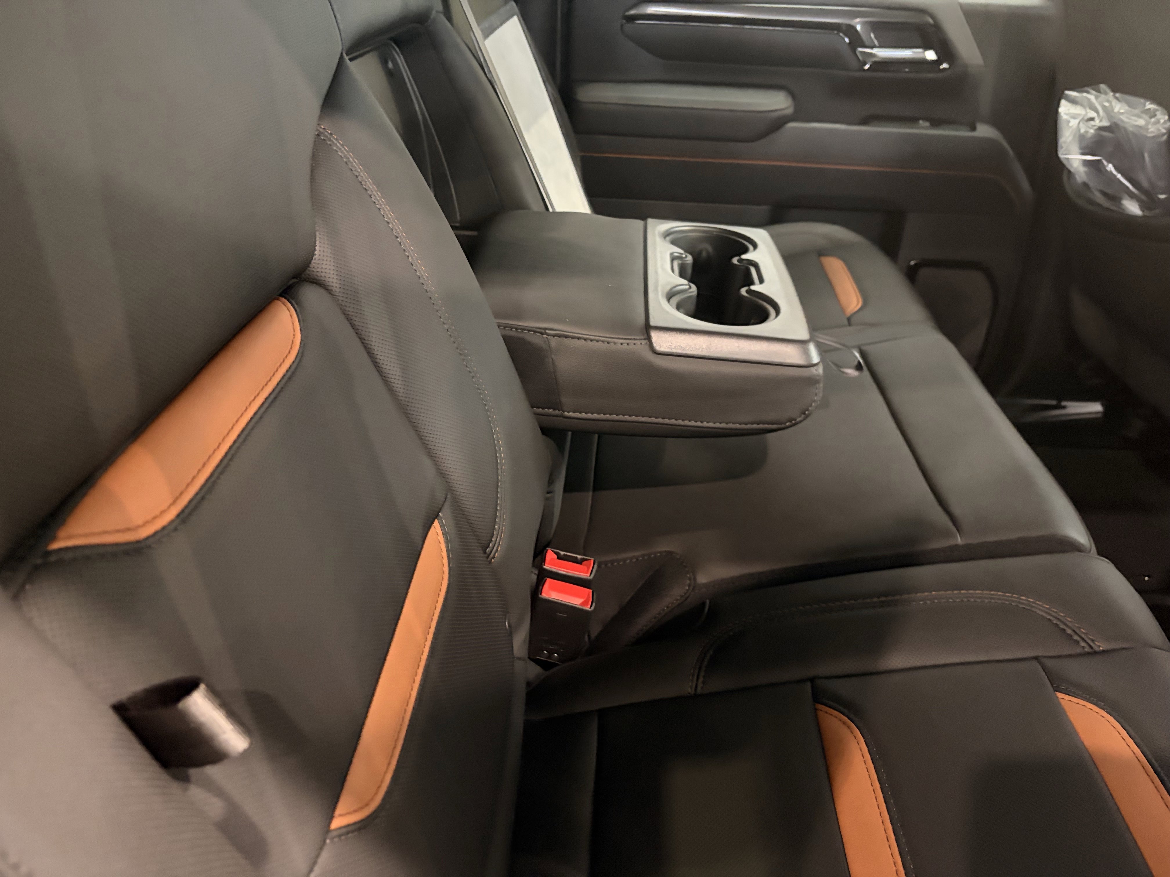 2026 GMC Sierra 2500HD AT4 - Photo 12