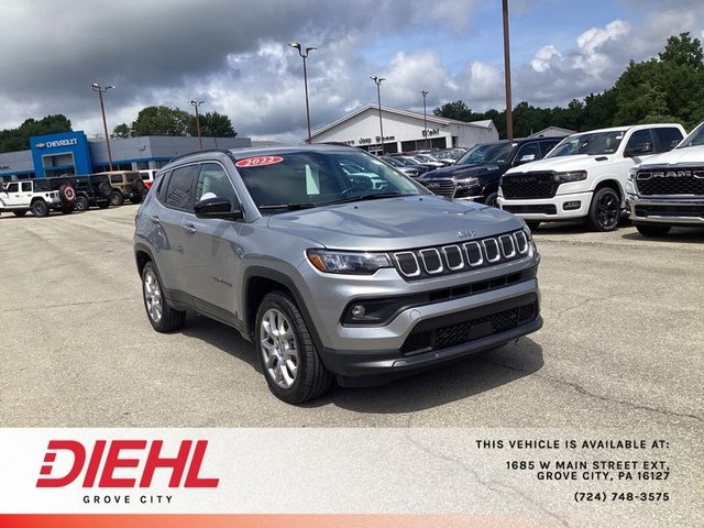 2022 Jeep Compass Latitude Lux