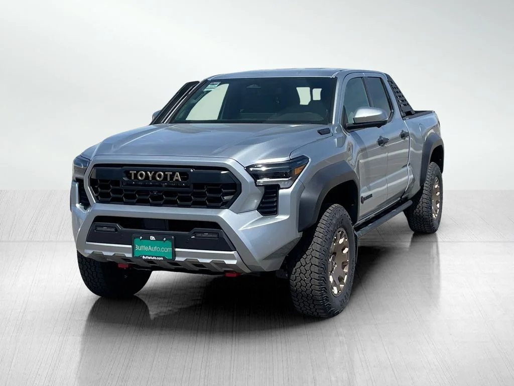 New 2026 Celestial Silver Metallic Toyota Trailhunter Hybrid image 7
