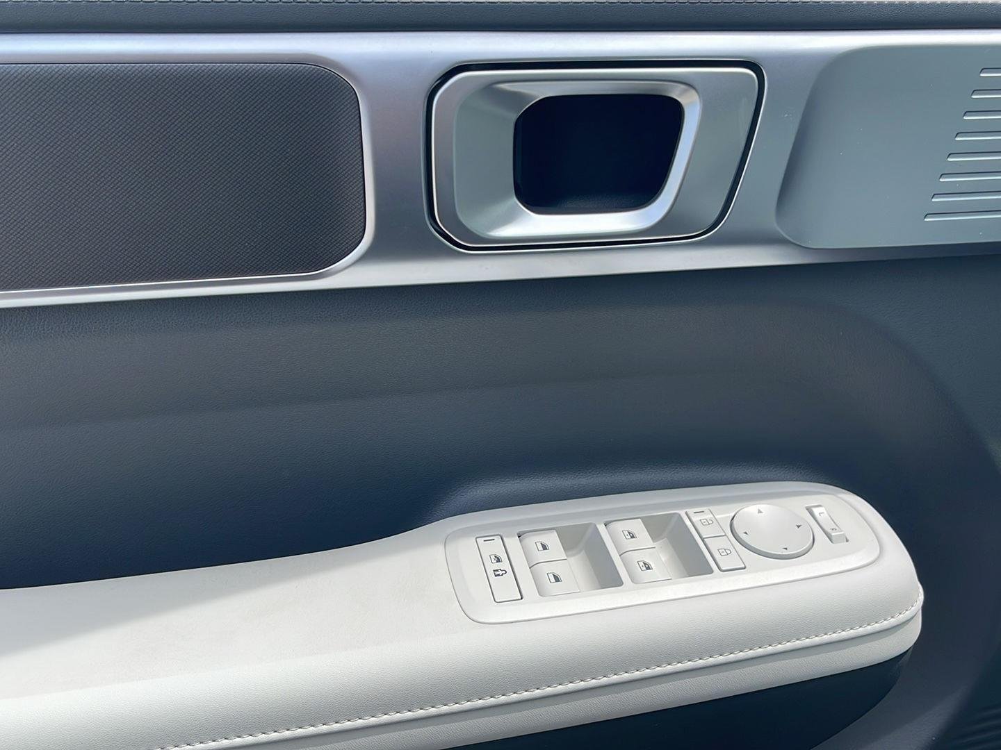 New 2026 Rockwood Green Hyundai SEL AWD image 25