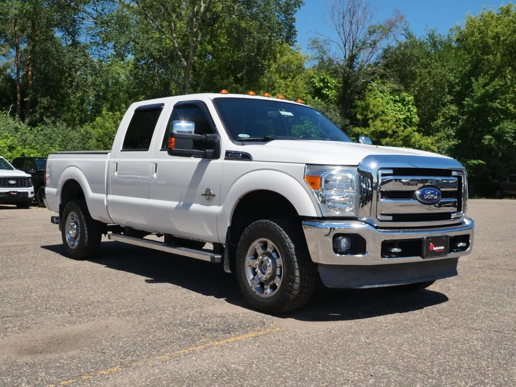 Used 2013 White Ford Lariat image 1