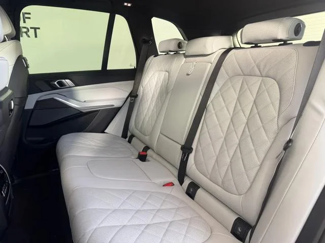 New 2026 Brooklyn Grey Metallic BMW xDrive40i image 15