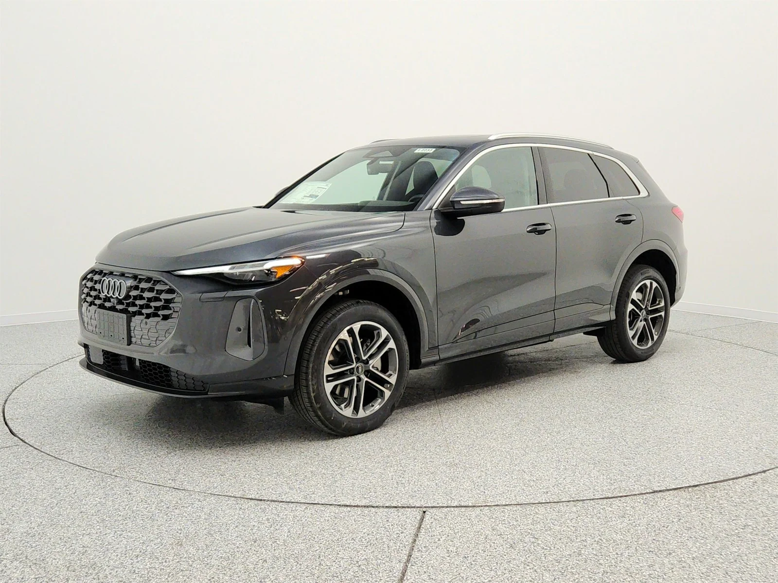 2026 Audi Q5 Premium Plus quattro's photo