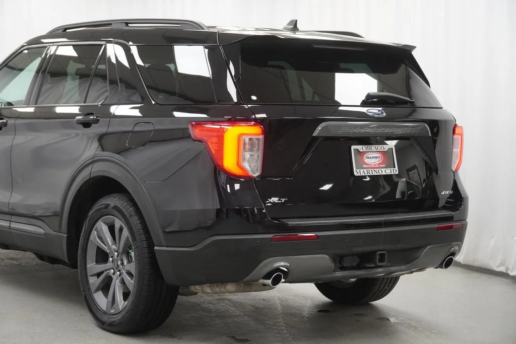 Used 2022 Black Ford XLT image 16