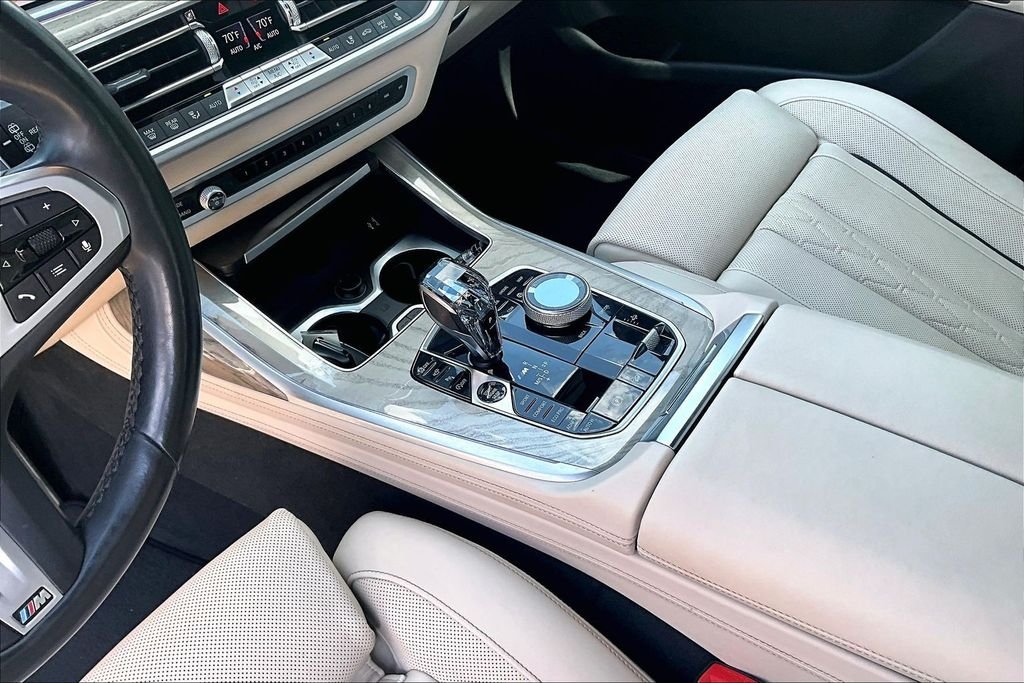 Used 2020 White BMW M50i image 14