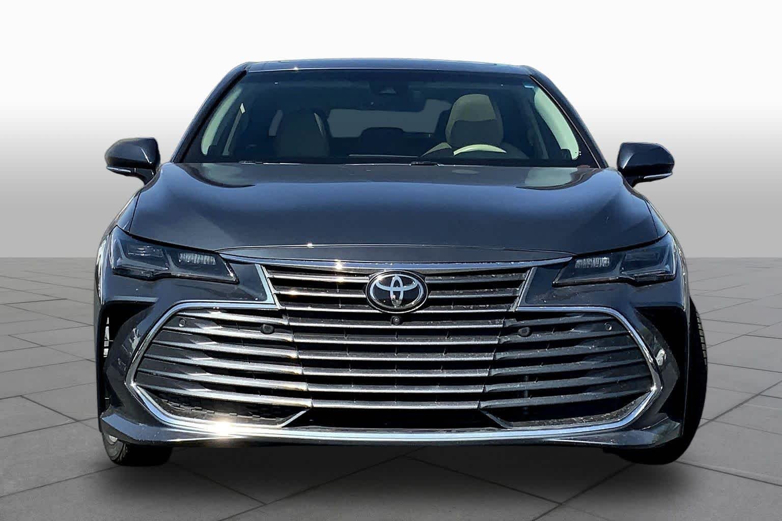 Pre-Owned 2019 Toyota Avalon Limited