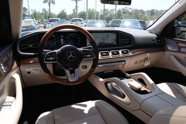 Used 2022 Obsidian Black Metallic Mercedes-Benz GLE 350 image 25
