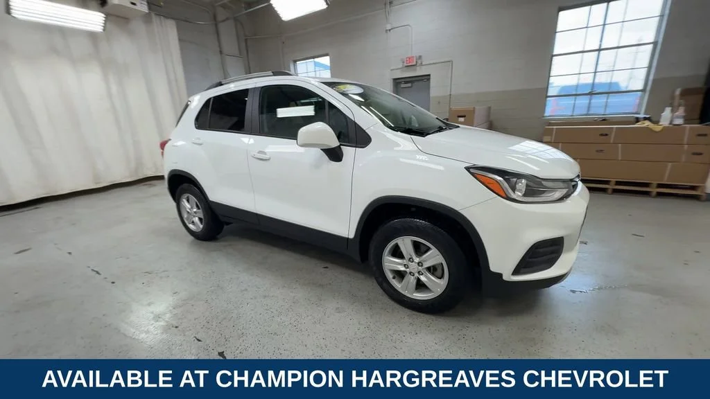 Certified 2022 Chevrolet Trax LT with VIN KL7CJPSM0NB569636 for sale in Royal Oak, MI