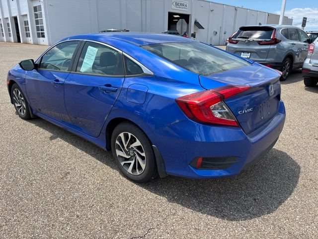 Used 2016 Blue Honda EX image 4