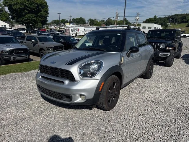 Used 2013 Silver MINI Base image 2