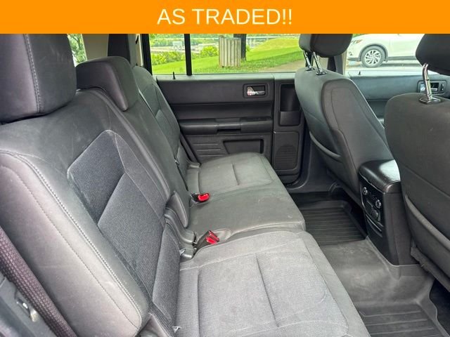 Used 2013 Black Ford SE image 11