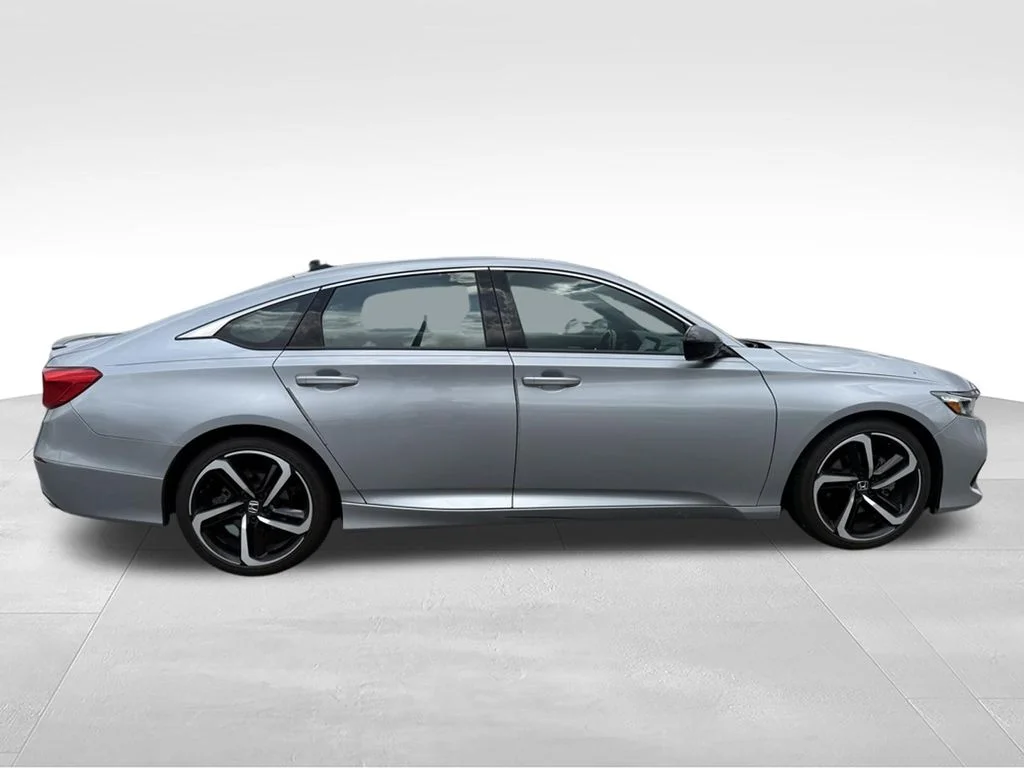 Used 2021 Silver Honda Sport image 8