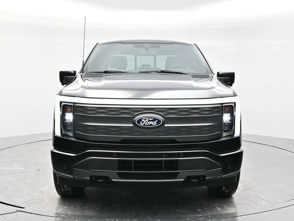 Used 2024 Ford F-150 Lightning Lariat with VIN 1FT6W5L7XRWG17043 for sale in Minerva, OH