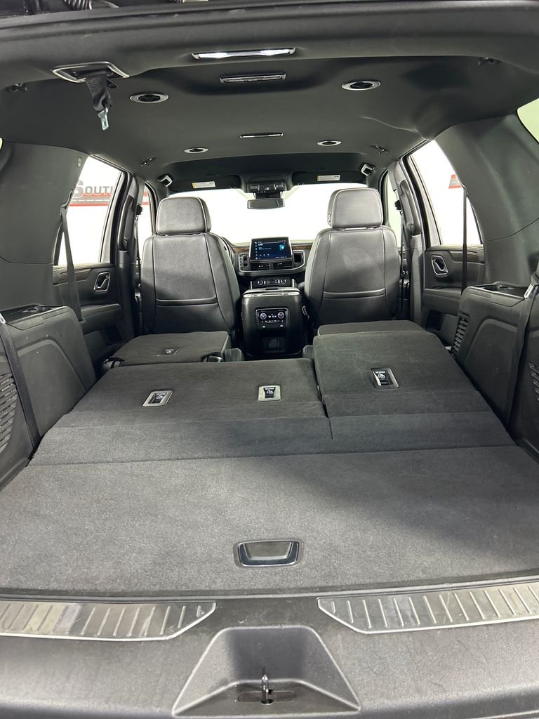 Used 2024 Black Chevrolet Premier image 23