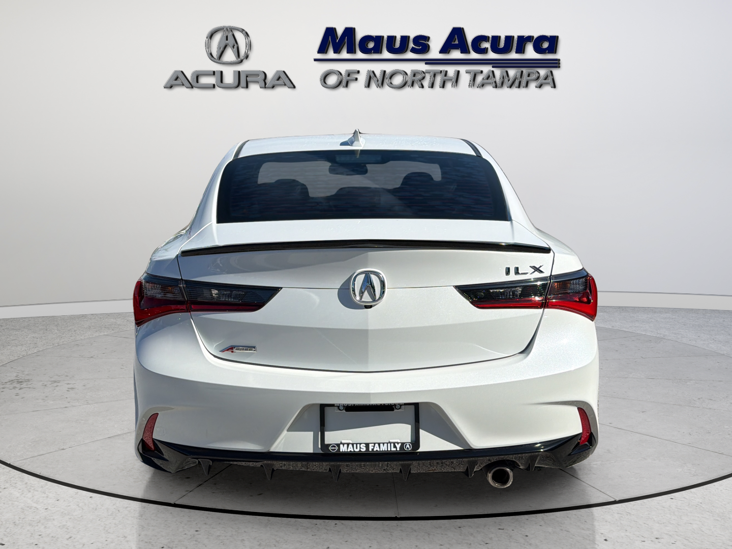 Used 2020 Platinum White Pearl Acura Premium and A-SPEC Packages image 9