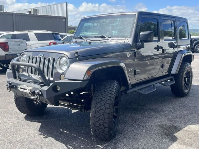 Used 2016 Gray Jeep Unlimited Sahara image 8