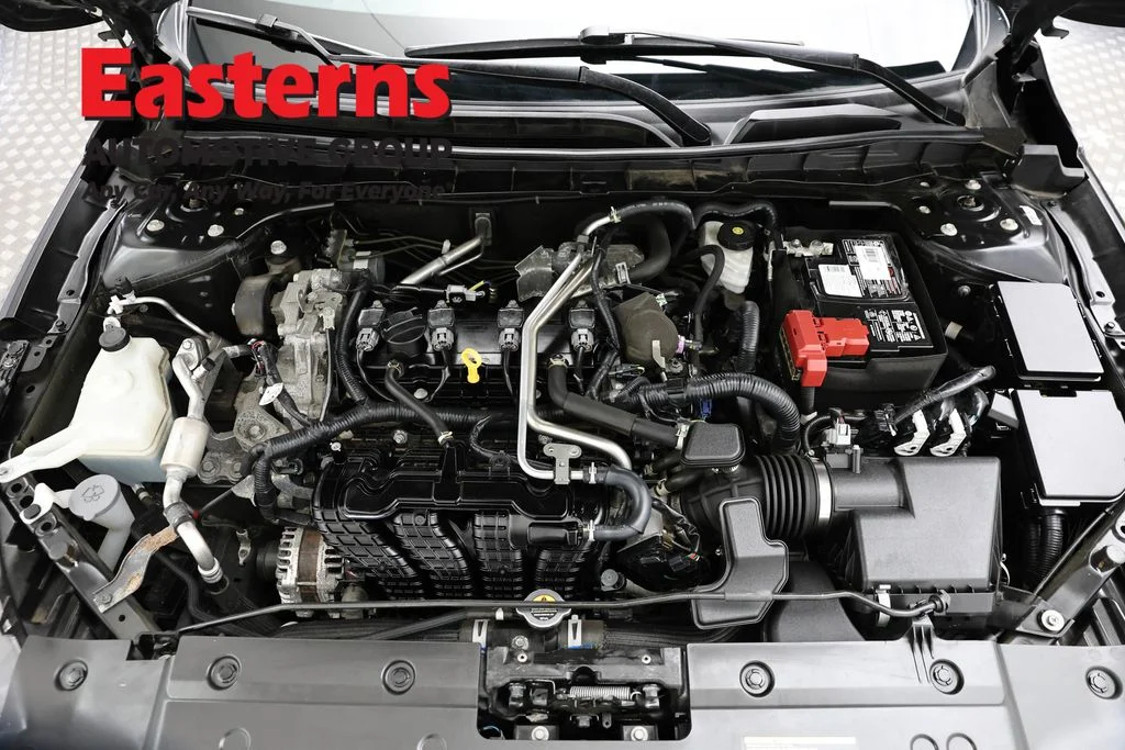 Used 2023 Black Nissan 2.5 SV image 7