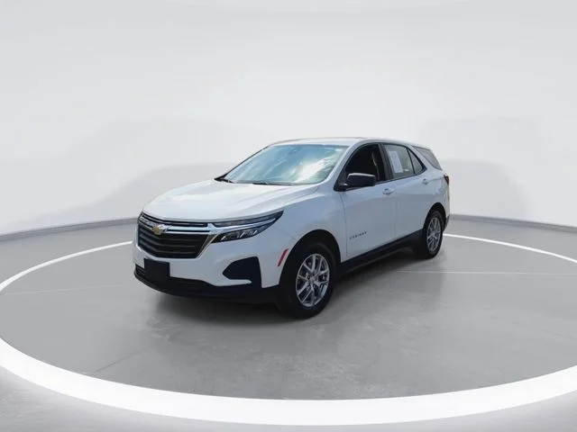 Used 2024 White Chevrolet LS image 5