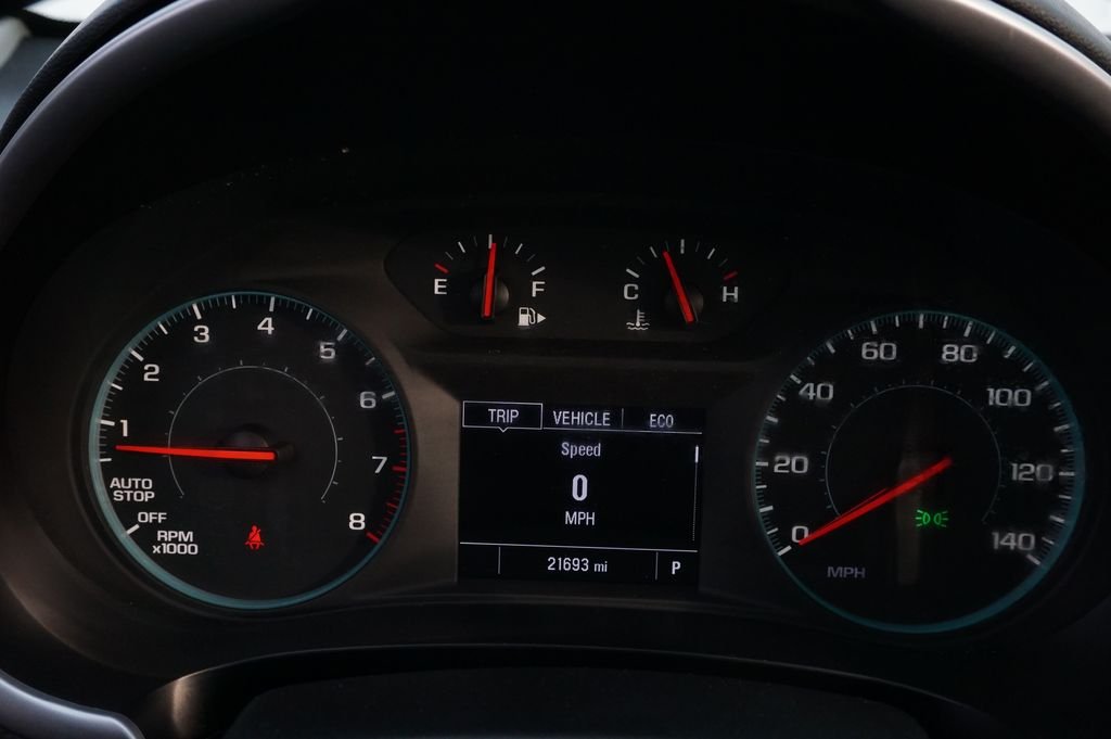 Used 2022 Red Chevrolet LT image 25