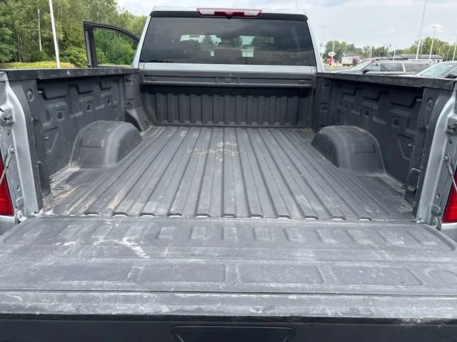 Used 2025 Sterling Gray Metallic Chevrolet Custom image 28