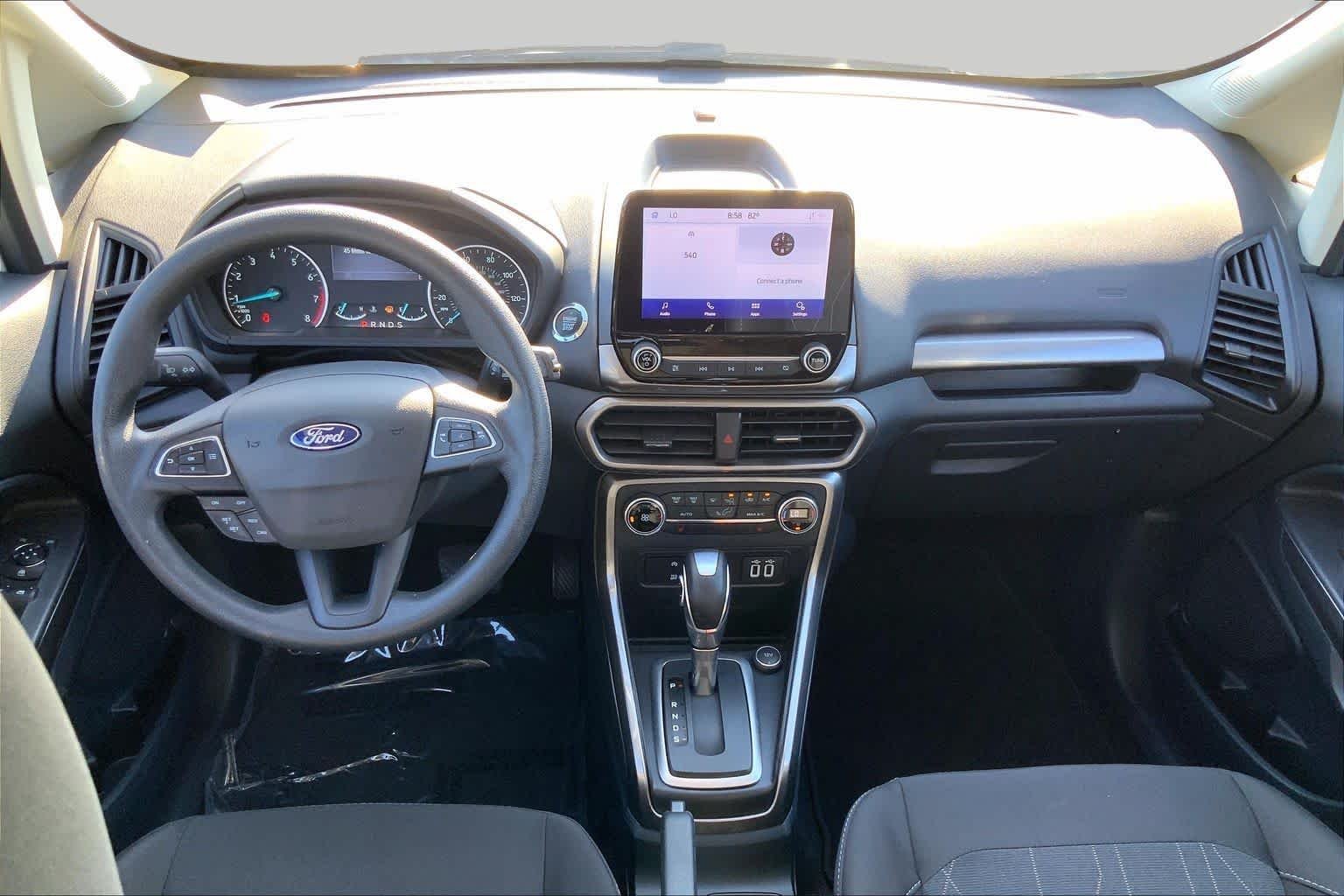 Used 2022 Diamond White Ford SE image 15