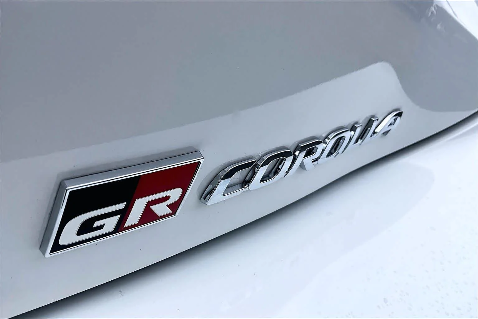 Used 2025 Ice Cap Toyota Premium Plus image 10
