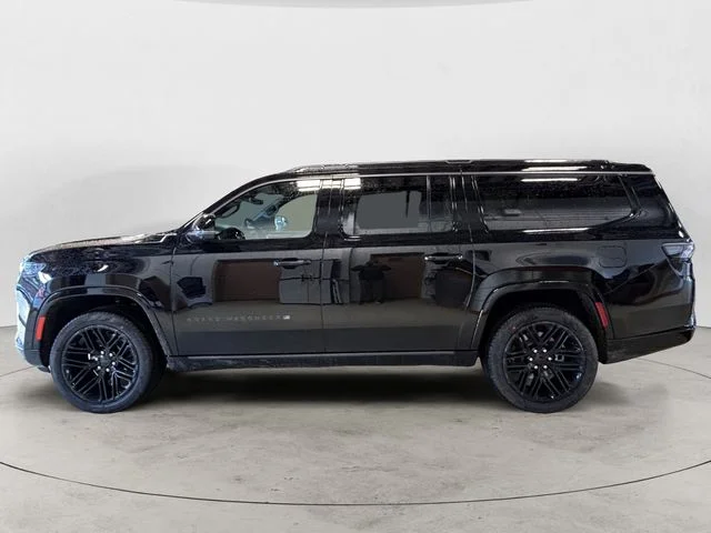 New 2026 Black Jeep Limited Reserve image 2