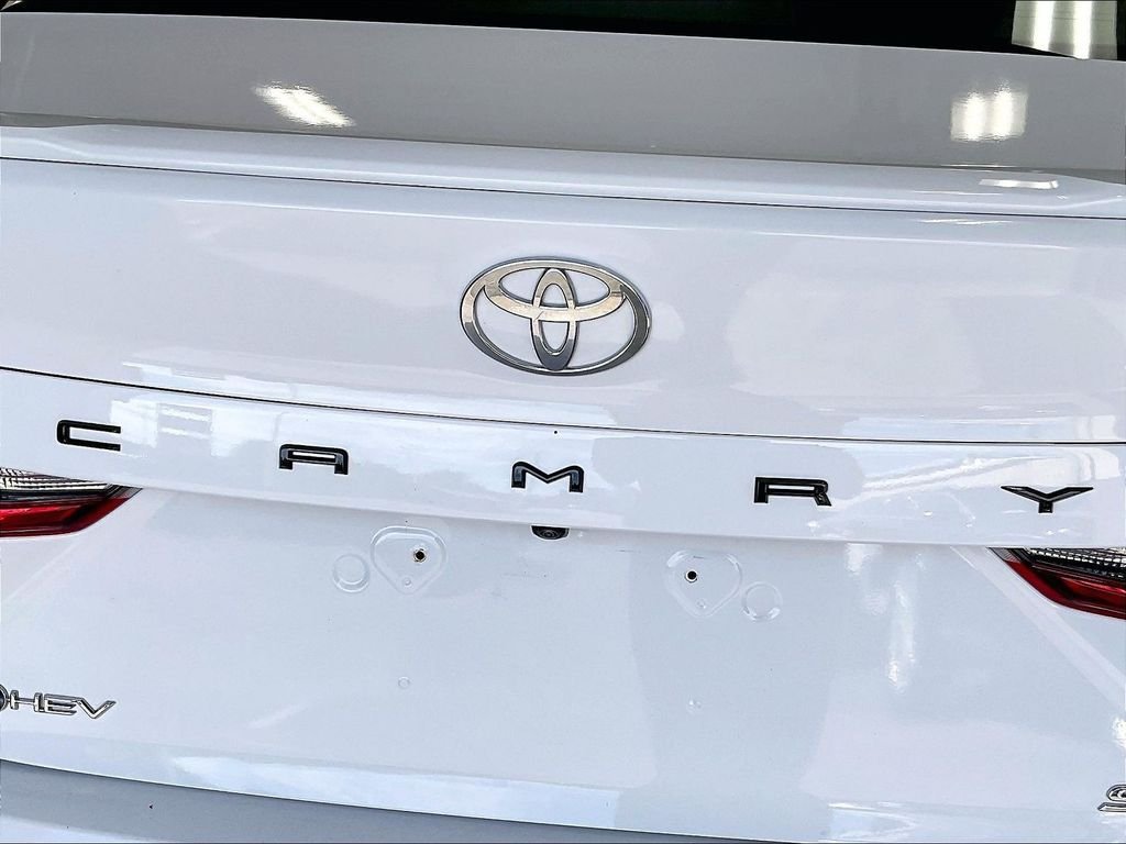 Used 2025 White Toyota SE image 28