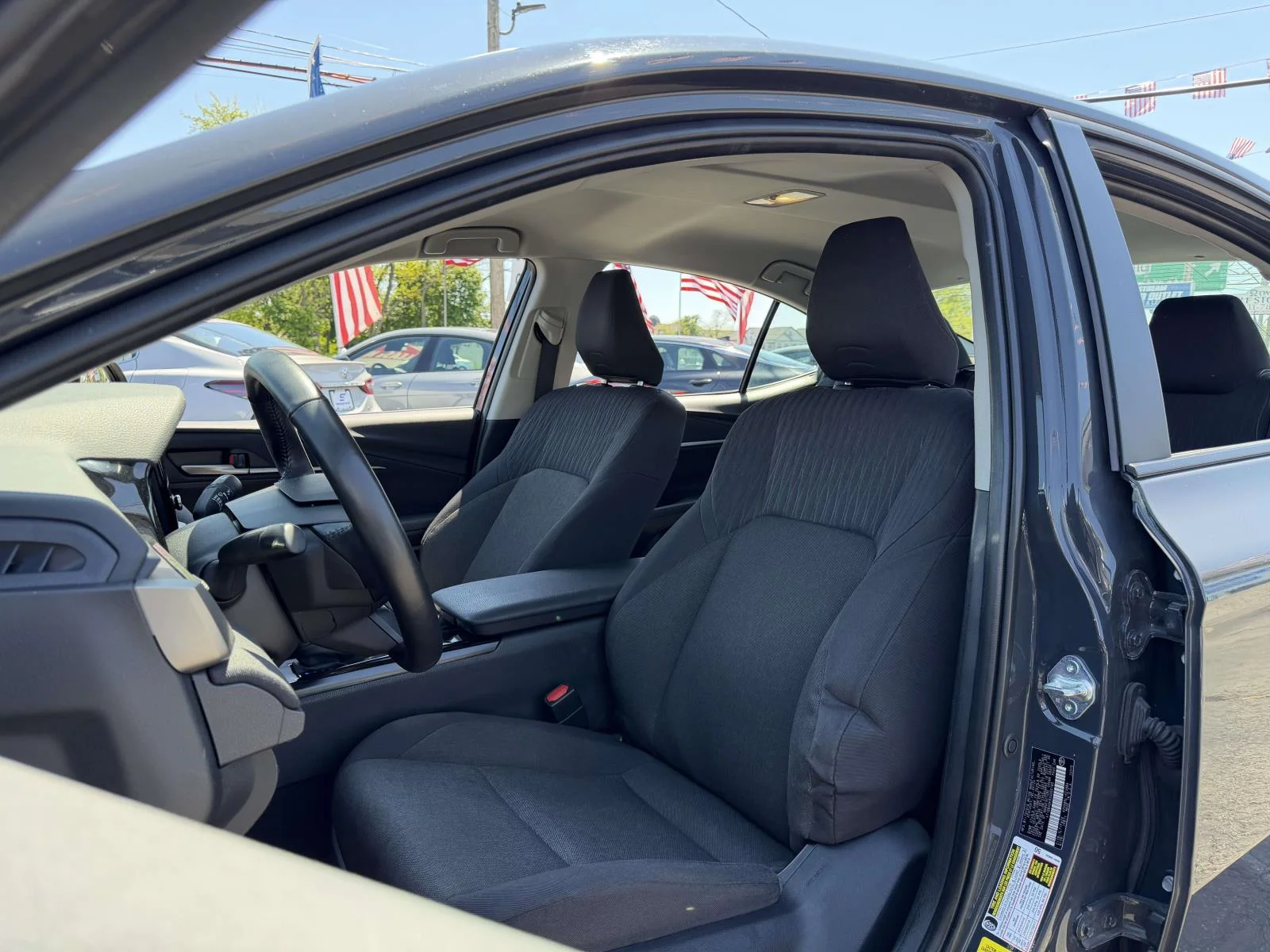 2025 Toyota Camry LE - Photo 20