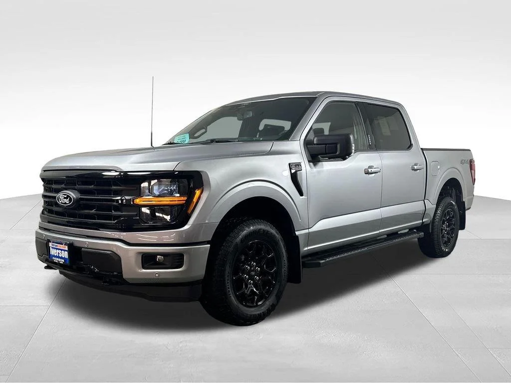 New 2026 Iconic Silver Metallic Ford XLT image 3