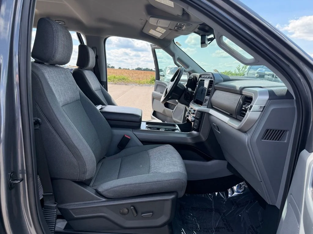 Certified Used 2023 Gray Ford XLT image 18