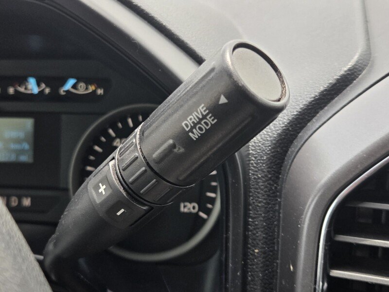 Used 2020 Oxford White FORD XLT 2WD SUPERCREW 5.5