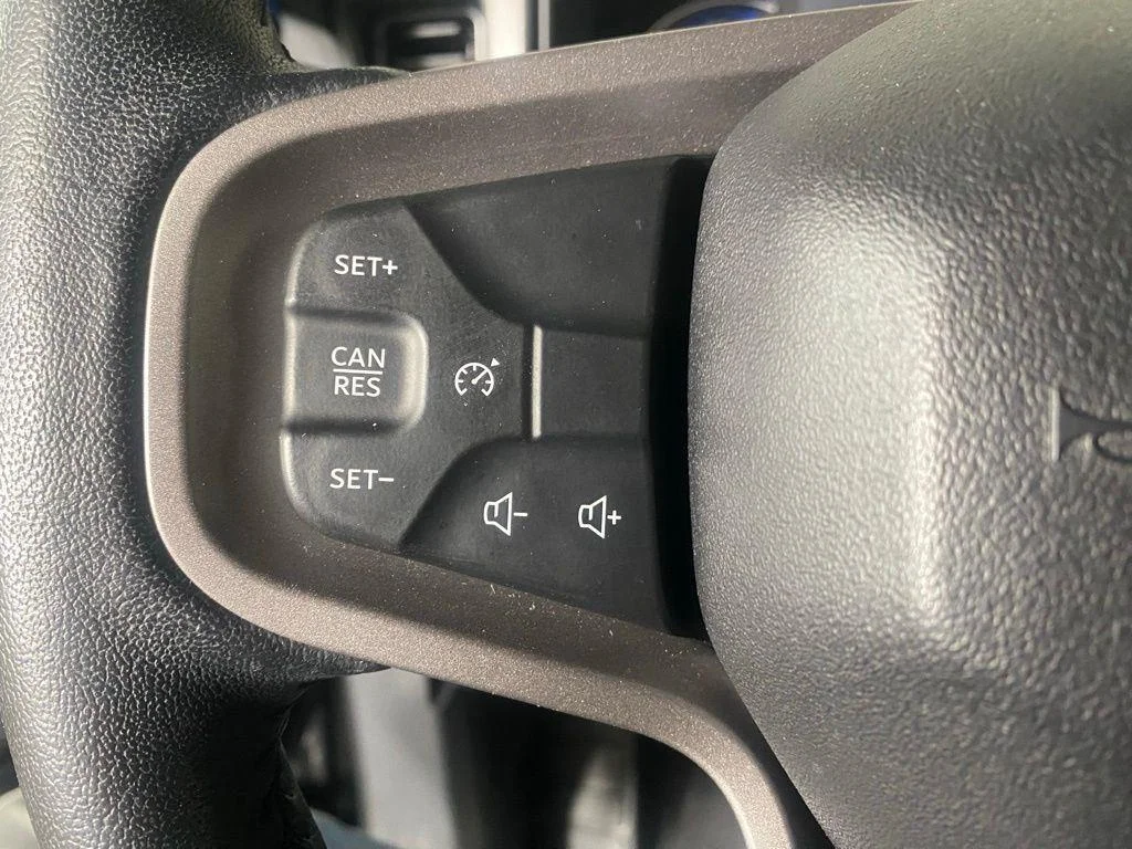 Used 2024 Gray Metallic Ford Black Diamond image 14