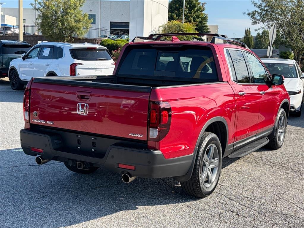Used 2022 Radiant Red Metallic II Honda AWD RTL-E image 4