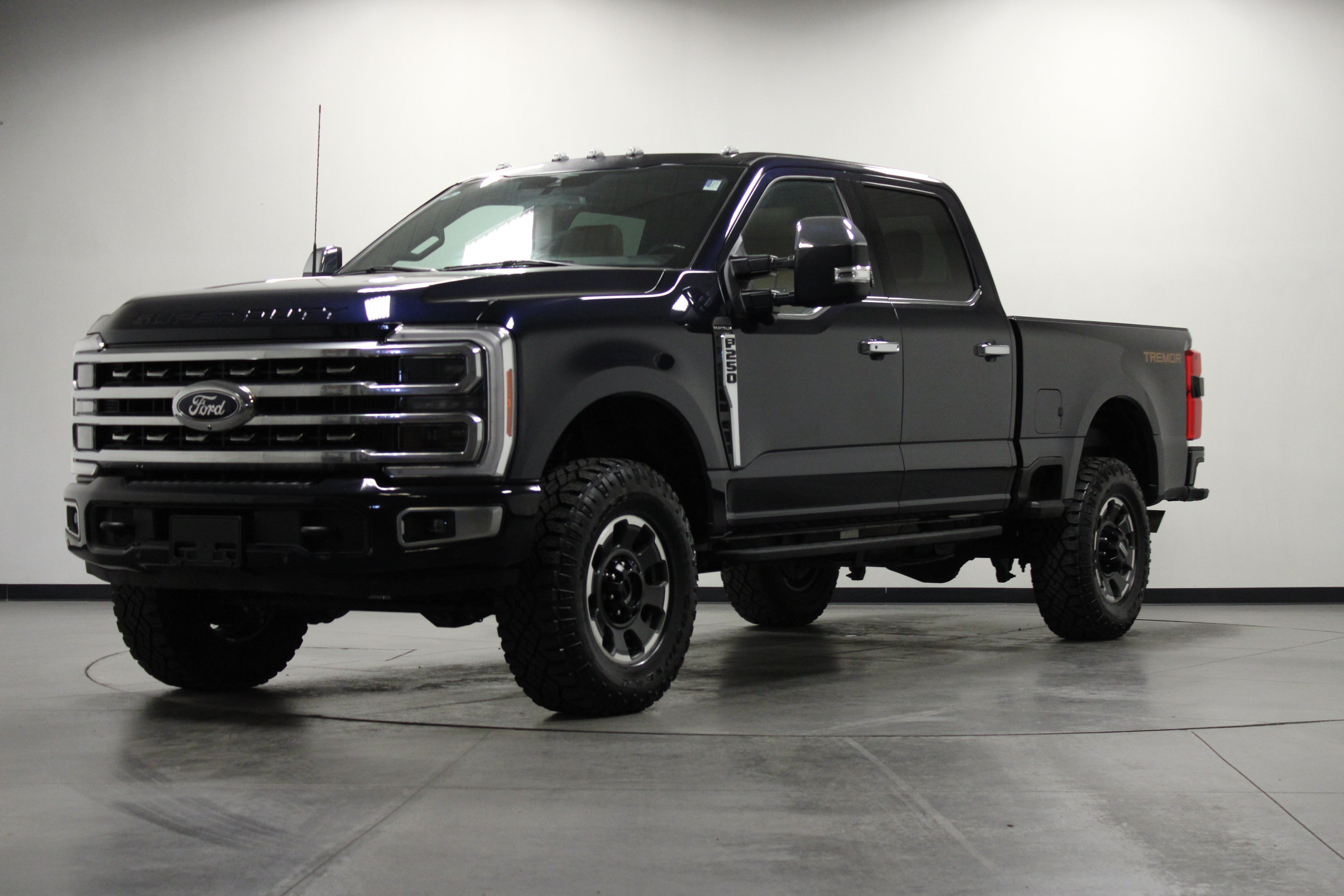 Used 2023 Antimatter Blue Metallic Ford Platinum image 8
