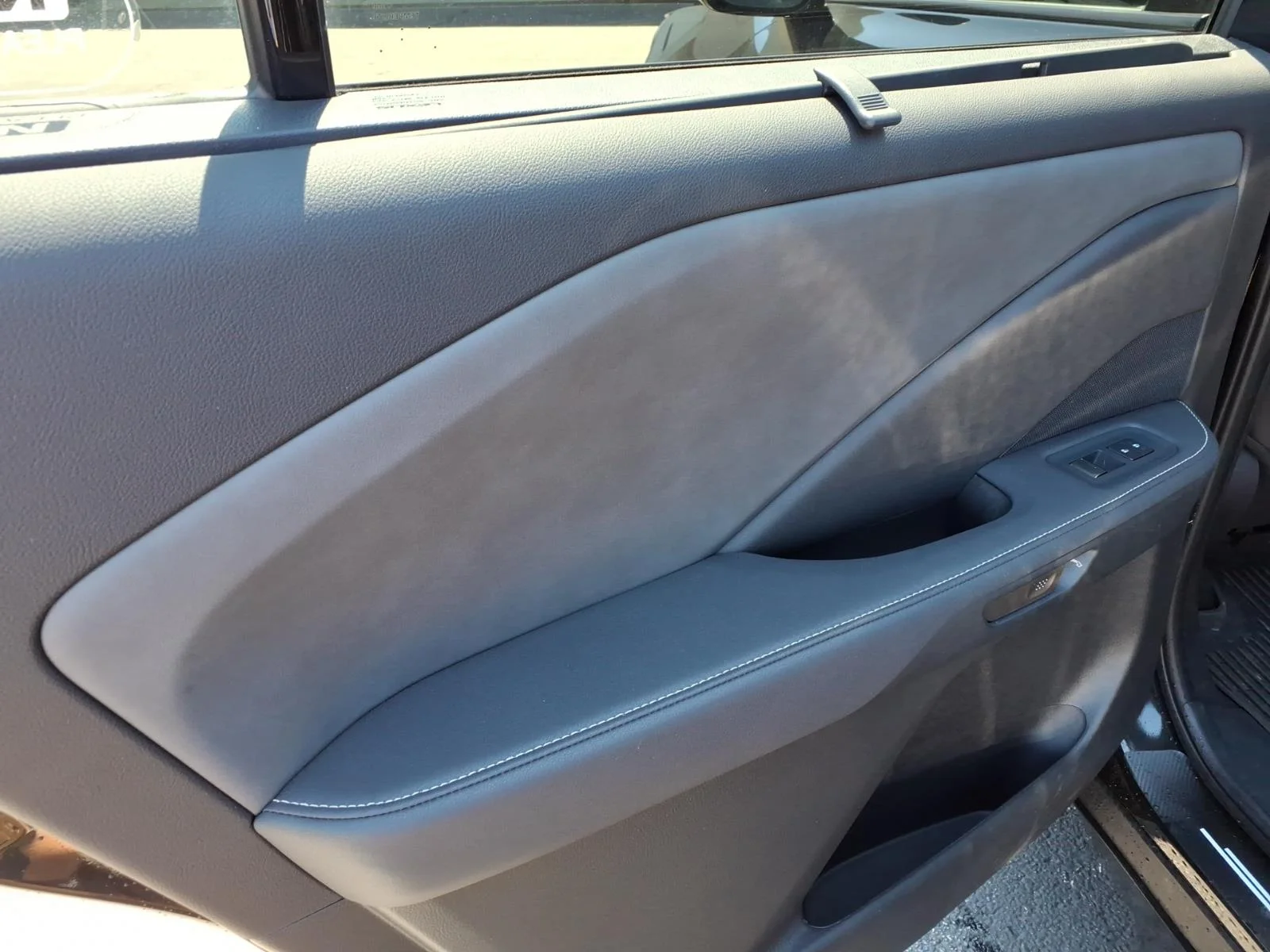 Used 2025 Black Lexus 350 Premium image 21